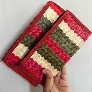 Handmade wallet pouch set made in Morocco with straw